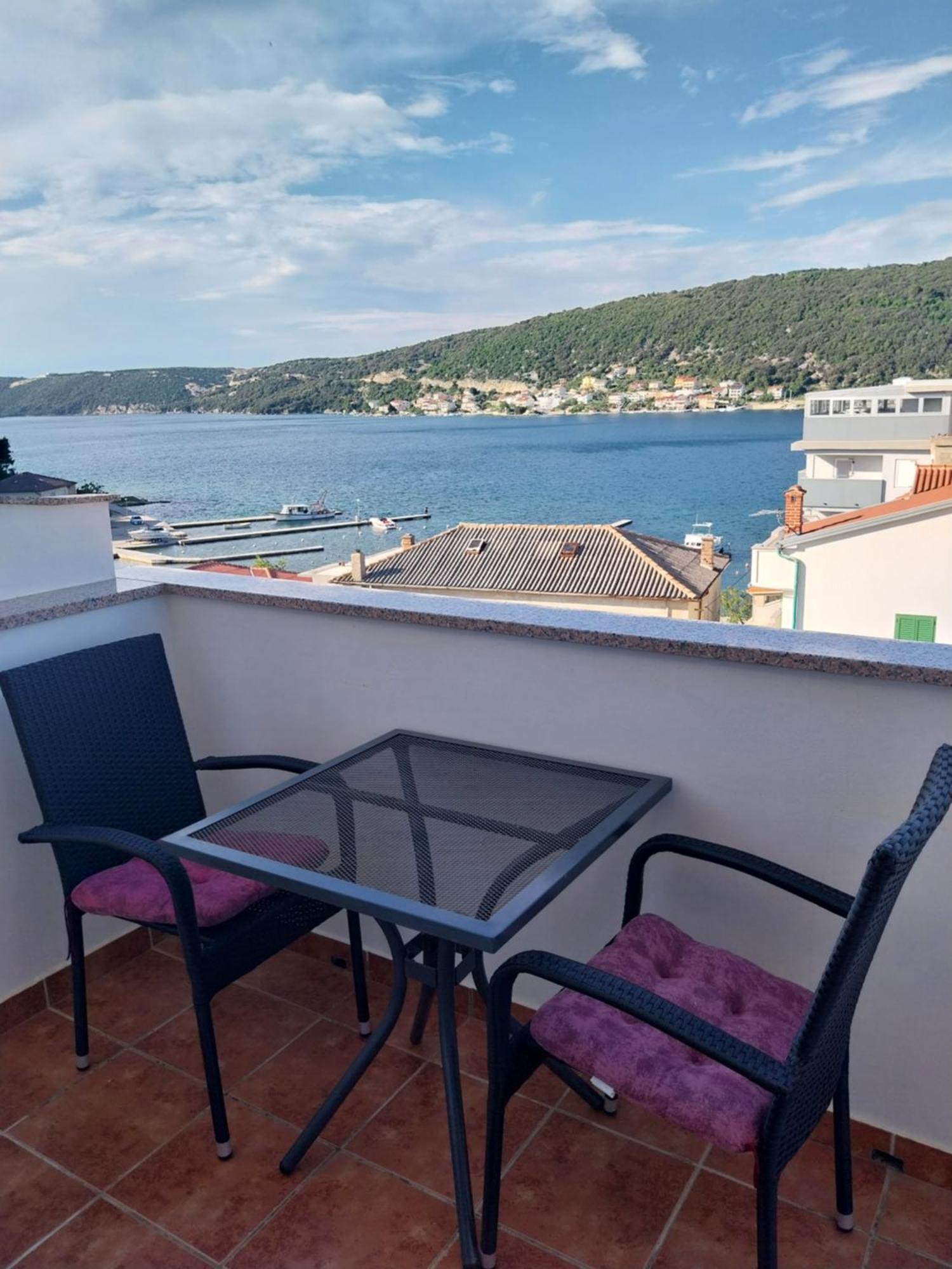 Ljubica Apartments And Rooms Супетарска Драга Екстериор снимка