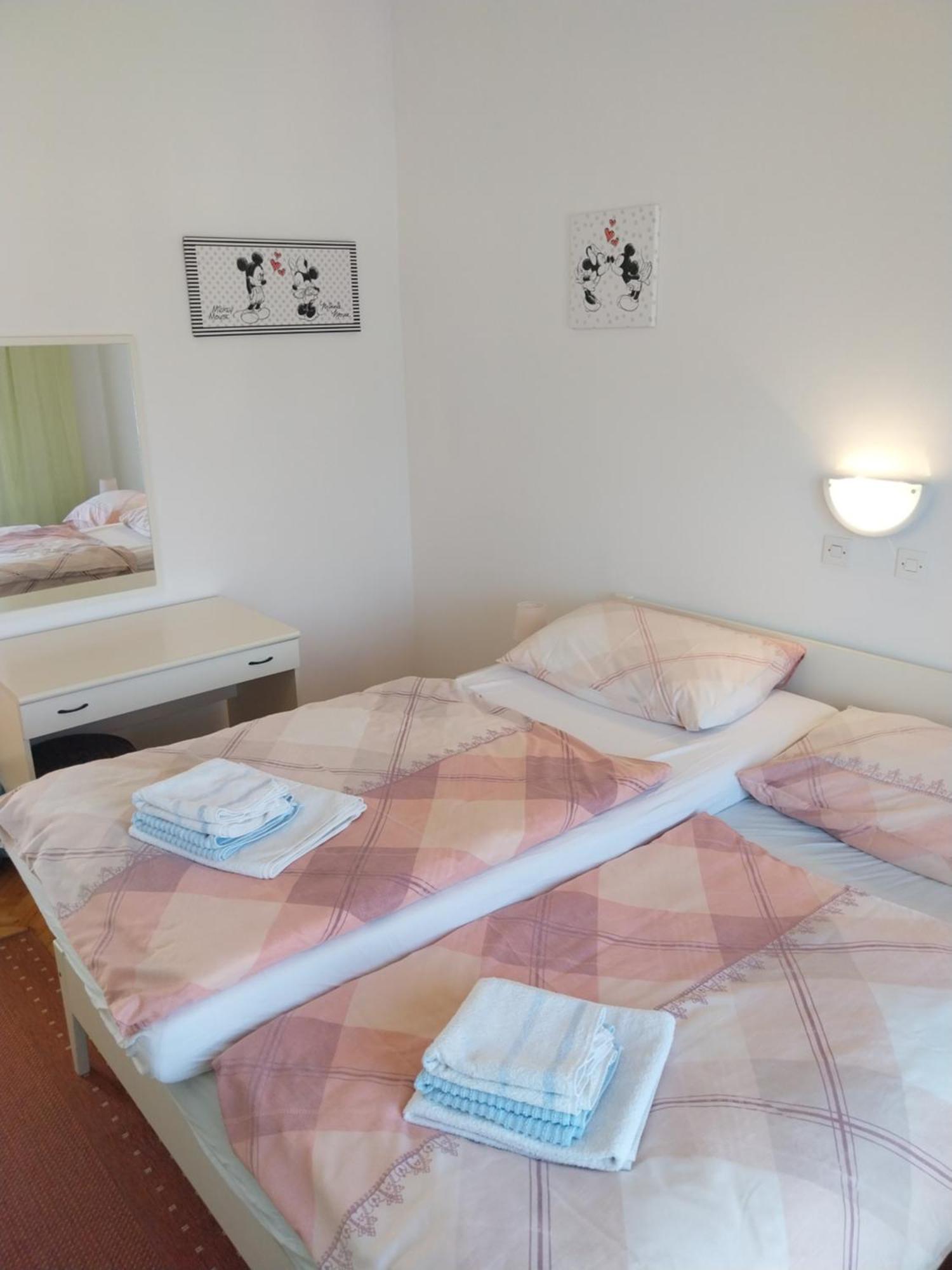 Ljubica Apartments And Rooms Супетарска Драга Екстериор снимка