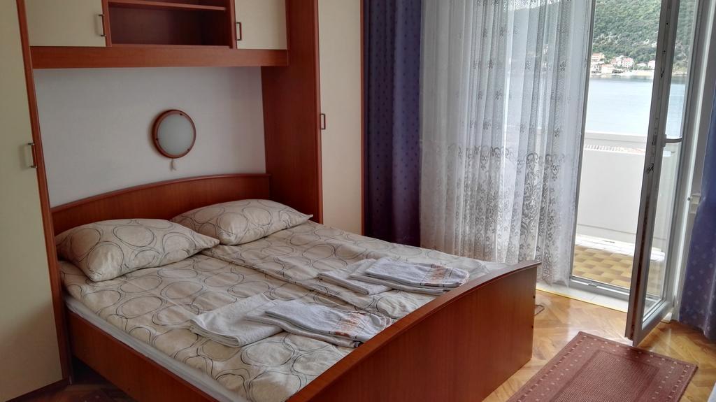 Ljubica Apartments And Rooms Супетарска Драга Екстериор снимка