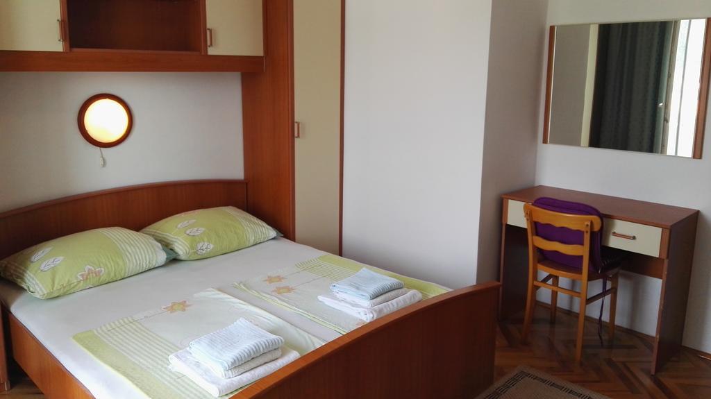 Ljubica Apartments And Rooms Супетарска Драга Екстериор снимка